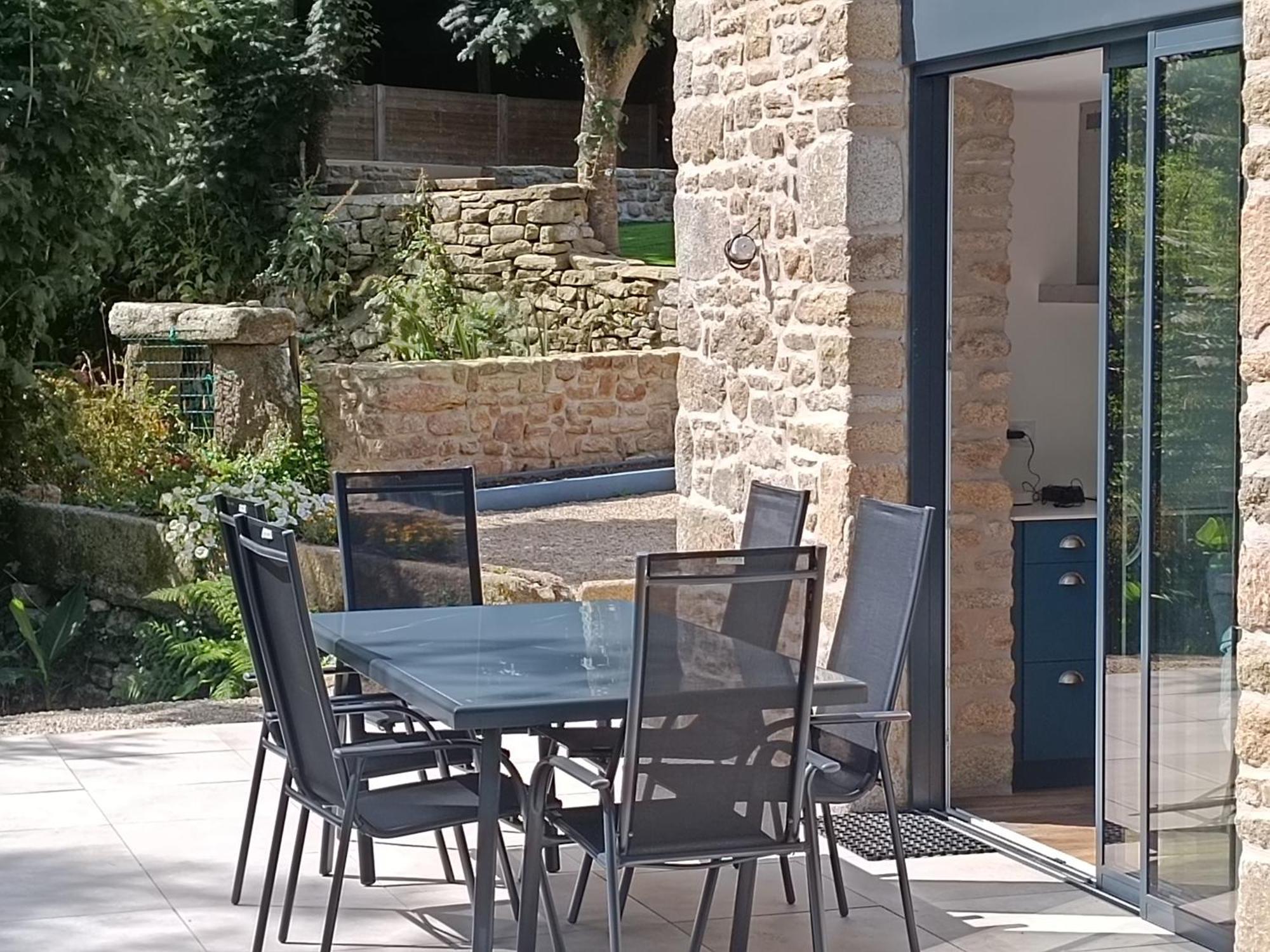 Le Petit Moulin De Kerloroc * Ploudalmezeau