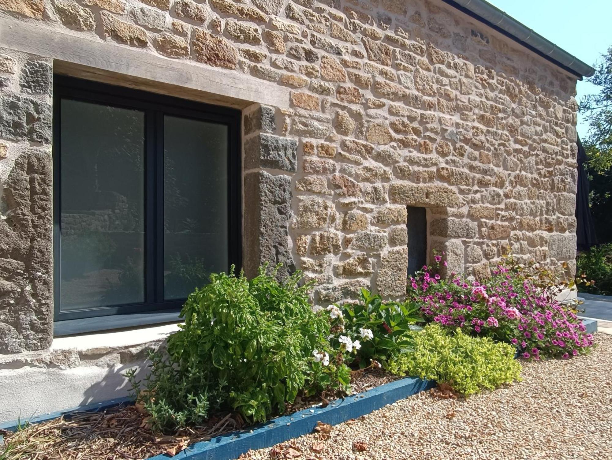 Holiday home Le Petit Moulin De Kerloroc